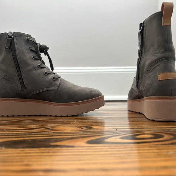 Dr Scholls grey zip up booties - Picture 9 of 10